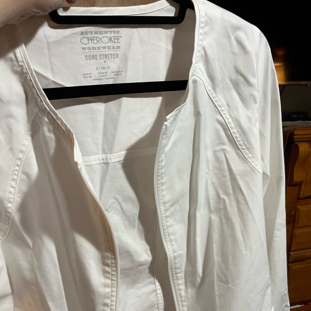 Cherokee scrub jacket . Small. White
